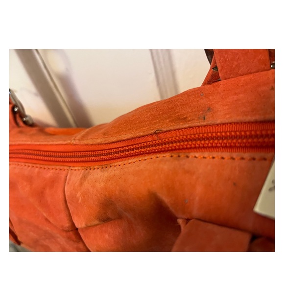 “XTI” orange shoulder bag - Picture 3 of 7
